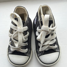 Load image into Gallery viewer, Converse Black High Tops Size 3 EU 19
