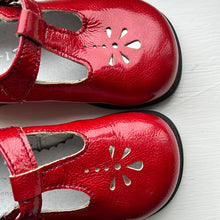 Load image into Gallery viewer, Start-Rite Red Patent Leather Shoes  Size 4 EU 20
